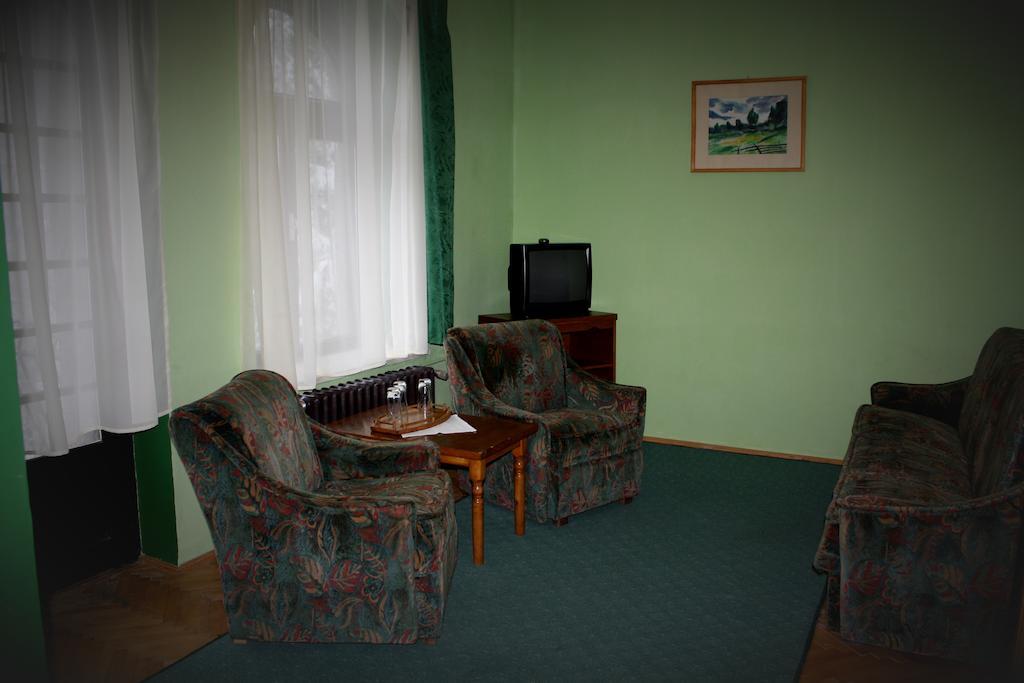 Hotel Tivoli Sovata Extérieur photo